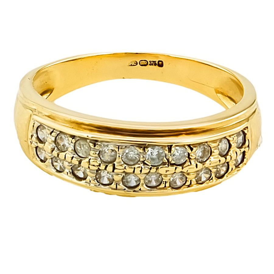 9ct Gold Cubic Zirconia Band Ring Size Q